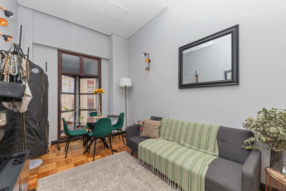 Sleek Duplex in Mutual Heights with Secure Parking and Storeroom included - Photo 5