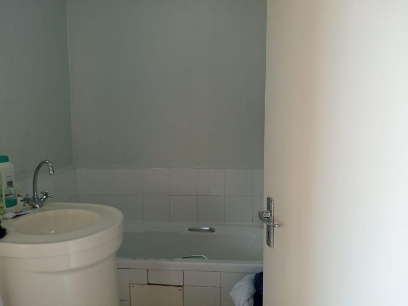 2 Bedroom apartment in Sohco - Photo 9
