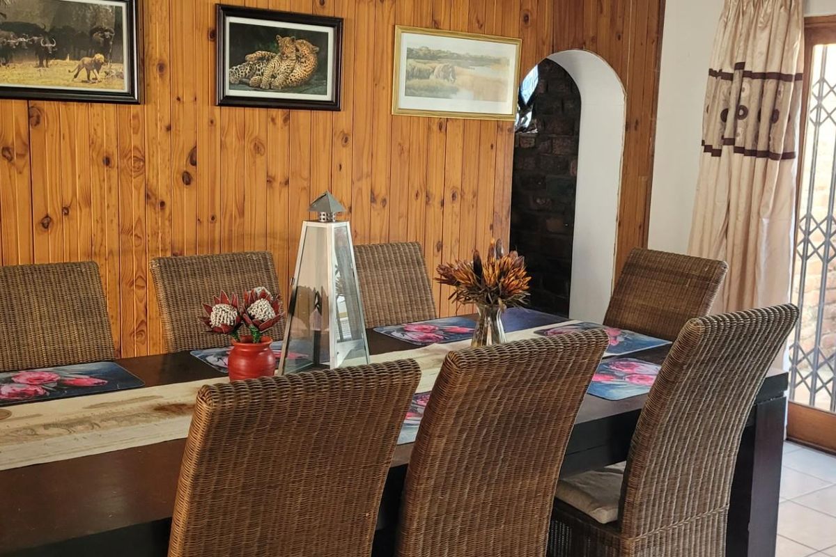 10.1 HA Farm for sale,with 5 Bedroom family home and Flatlet For Sale in Greenbushes,PE - Photo 3