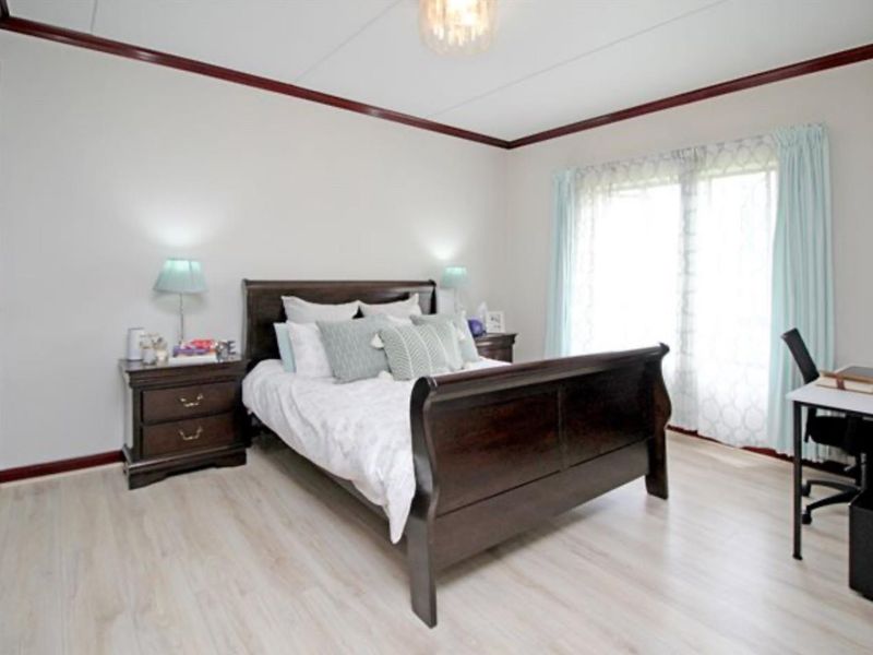 2 bedroom Apartment For Sale in Summerset, Midrand - Photo 9