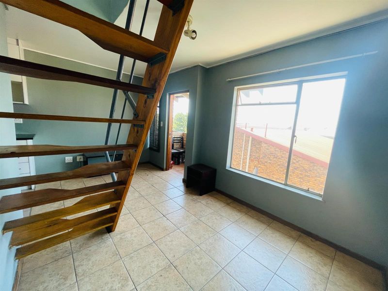 Apartment to Let in Auckland Park, Johannesburg - Photo 8
