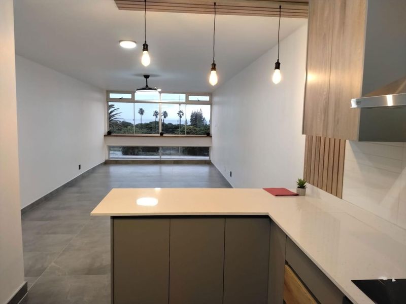 Apartment For Sale in Humewood, Port Elizabeth - Photo 8