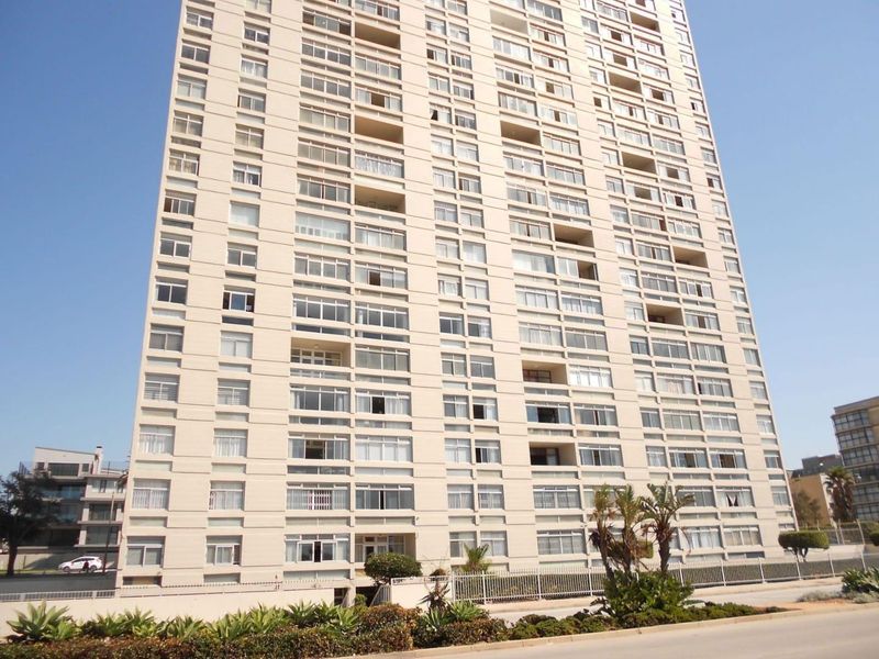 Apartment For Sale in Humewood, Port Elizabeth - Photo 2