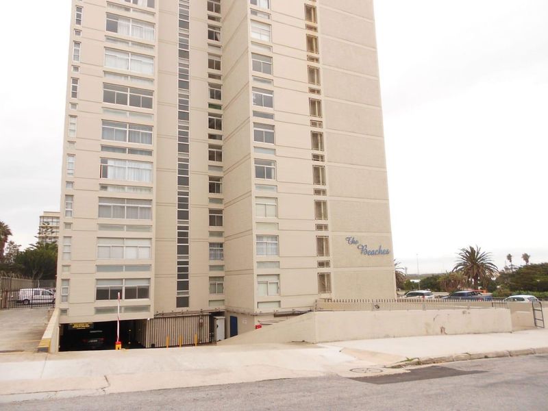 Apartment For Sale in Humewood, Port Elizabeth - Photo 3