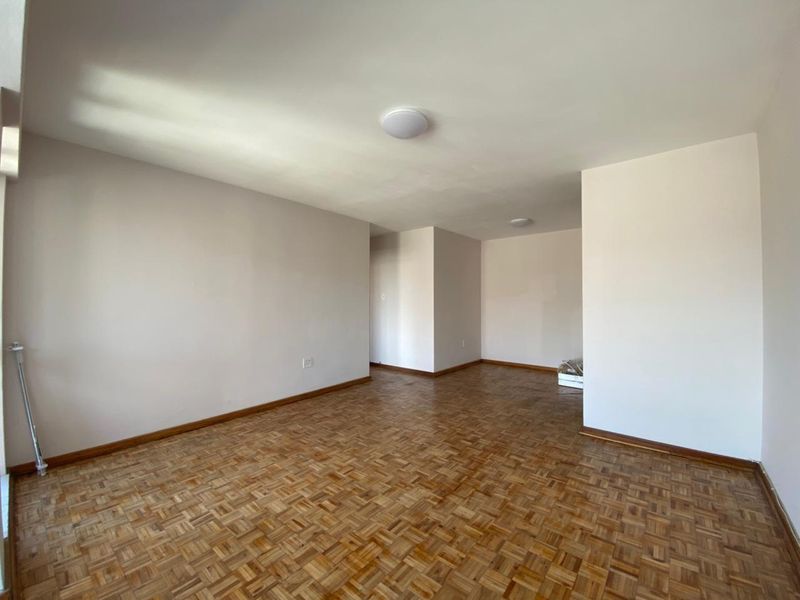 Apartment To Rent in North Beach, Durban, KwaZulu Natal - Photo 7