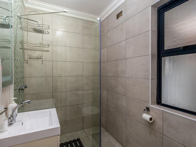 One Of A kind Duplex in gated complex - Photo 6