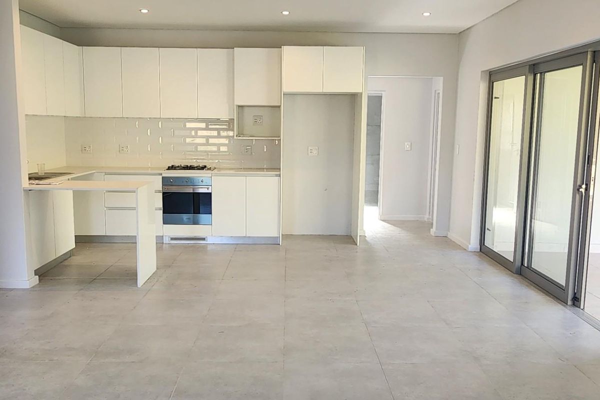 Townhouse For Sale in Sibaya Precinct, Umhlanga, KwaZulu Natal - Photo 5