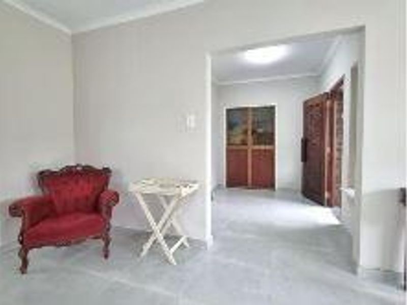 5 Bedroom House for Sale in Fairland - Photo 7