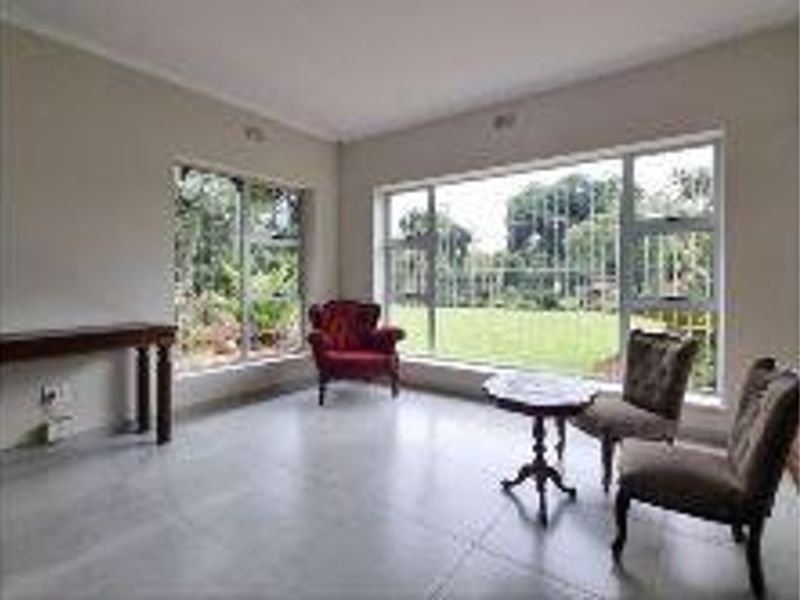 5 Bedroom House for Sale in Fairland - Photo 4