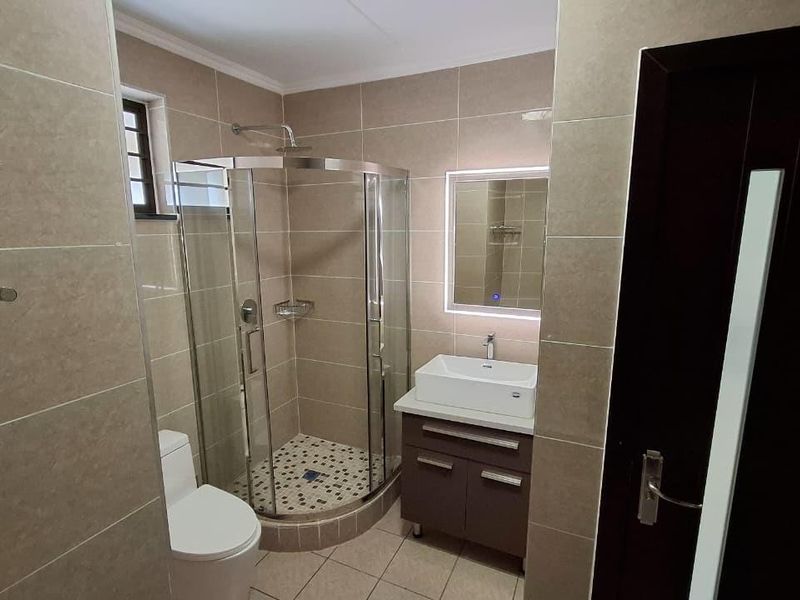 Apartment To Rent in Blue Hills, Midrand - Photo 6