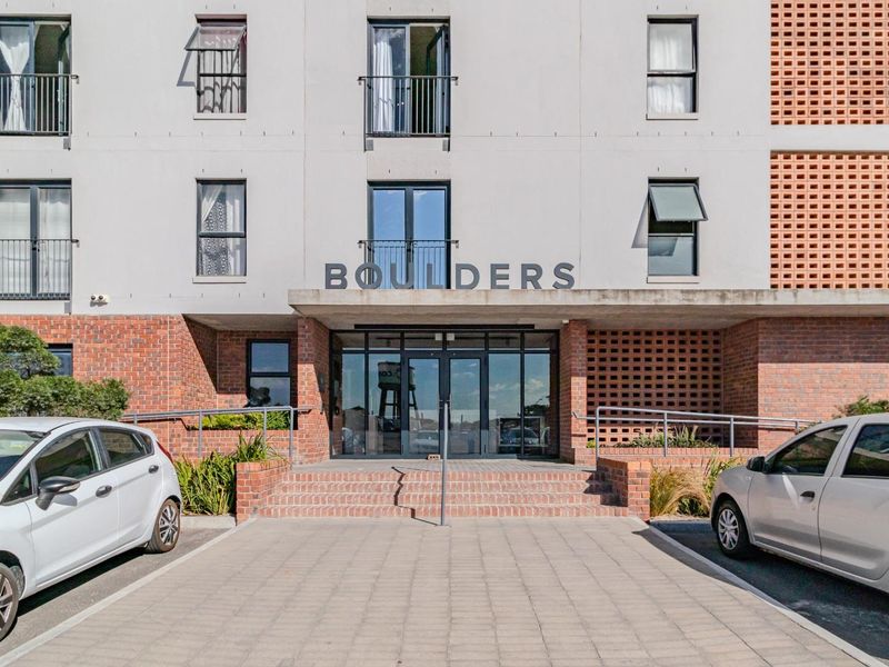 One Bedroom Apartment For Sale in Pinelands, Cape Town - Photo 10