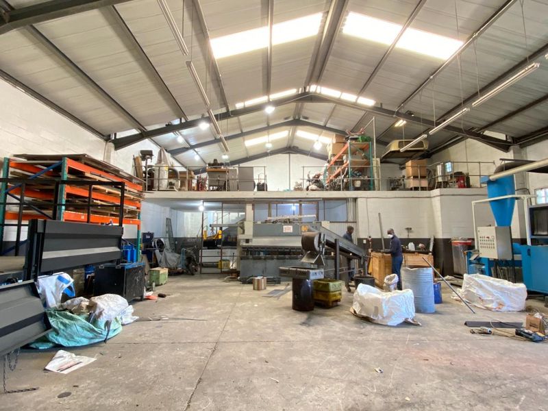 420m2 Warehouse To Let in Epping Industrial with Exclusive Yard Space - Photo 6