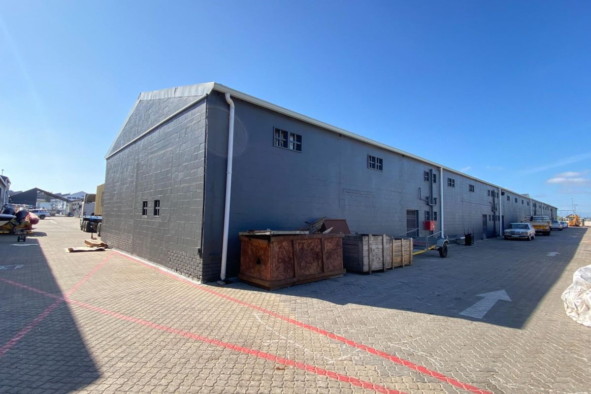 420m2 Warehouse To Let in Epping Industrial with Exclusive Yard Space - Photo 3
