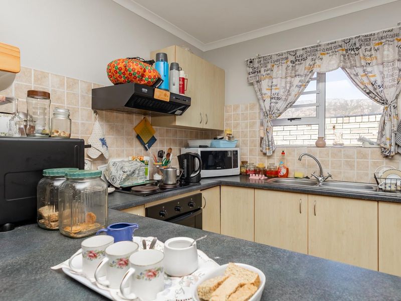 SECURE COASTAL INVESTMENT WITH ESTABLISHED LONG-TERM TENANT IN SUMMERVALE RETIREMENT VILLAGE - Photo 10