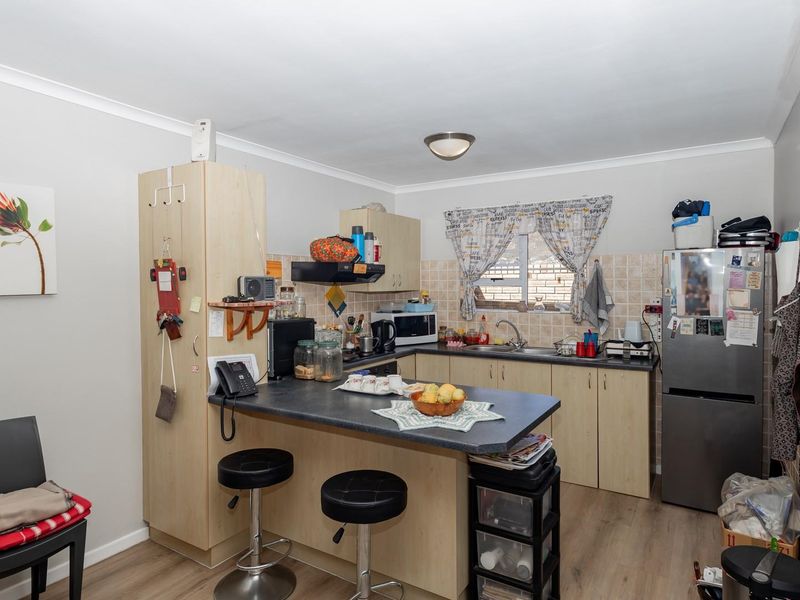SECURE COASTAL INVESTMENT WITH ESTABLISHED LONG-TERM TENANT IN SUMMERVALE RETIREMENT VILLAGE - Photo 8