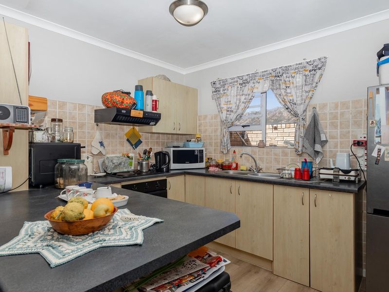 SECURE COASTAL INVESTMENT WITH ESTABLISHED LONG-TERM TENANT IN SUMMERVALE RETIREMENT VILLAGE - Photo 9