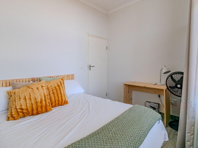 Apartment To Rent in Cape Town City Centre, Cape Town - Photo 10