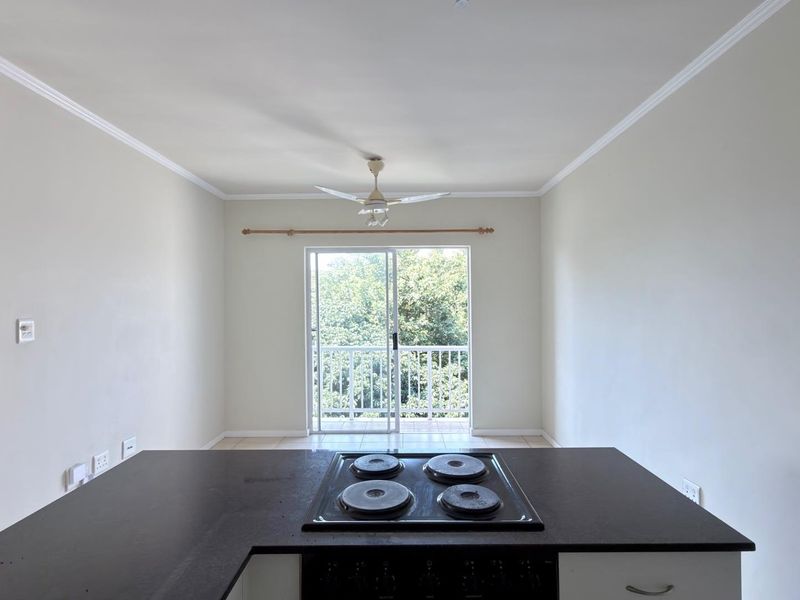 Top-Floor Corner Penthouse - Photo 5