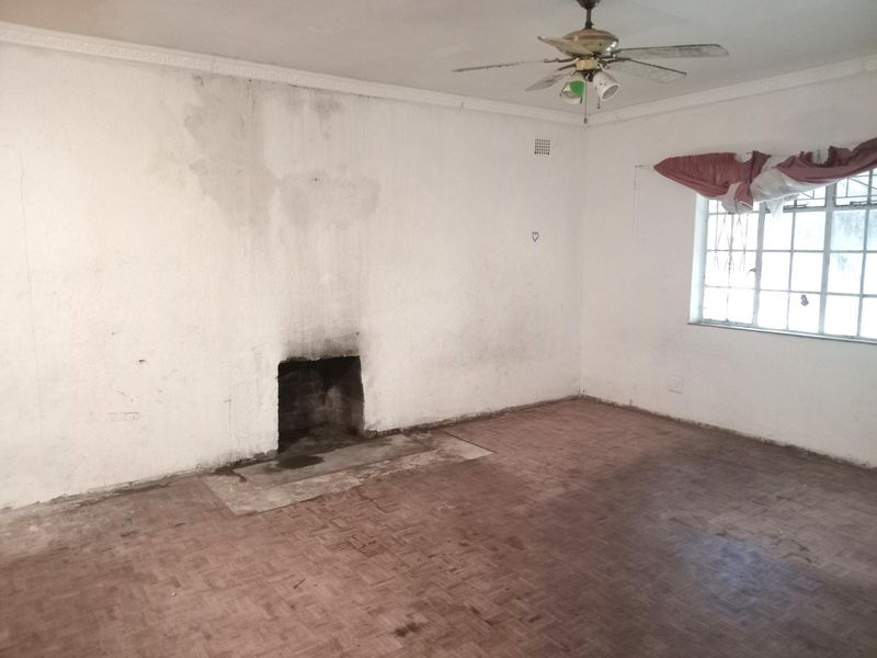 Going Going Gone!! Fixer -upper dream... - Photo 10