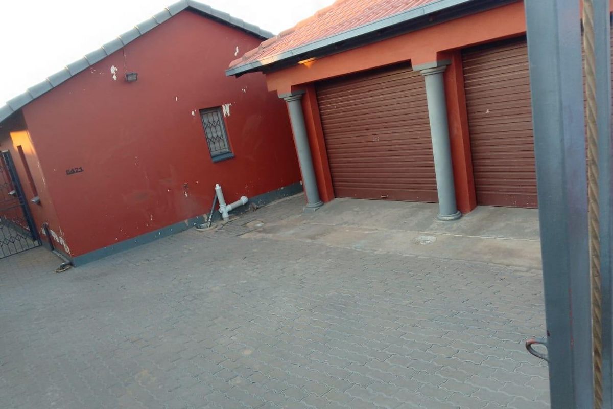3 bedroom House For Sale in Mahube Valley Pretoria Gauteng - Photo 3