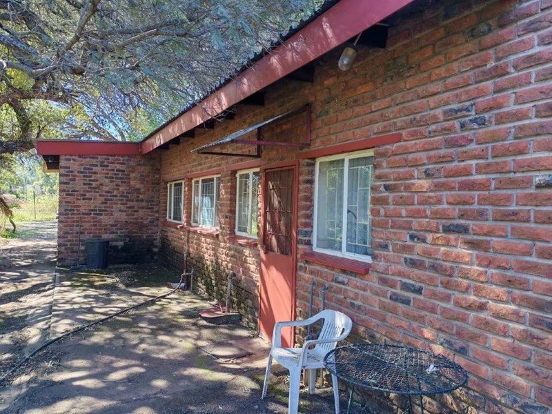 Riverside Smallholding with 4 bedroom house and Stores for Sale Bela Bela Limpopo - Photo 4