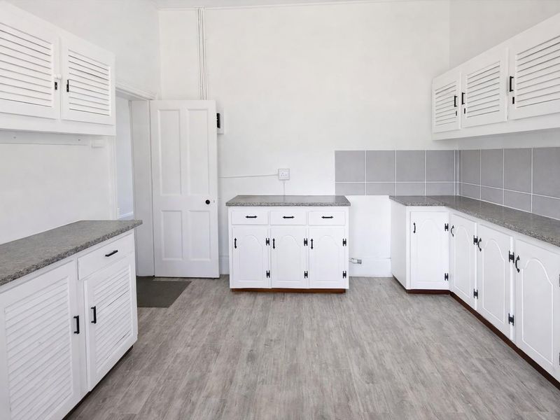 House To Rent in Mosel, Uitenhage - Photo 8