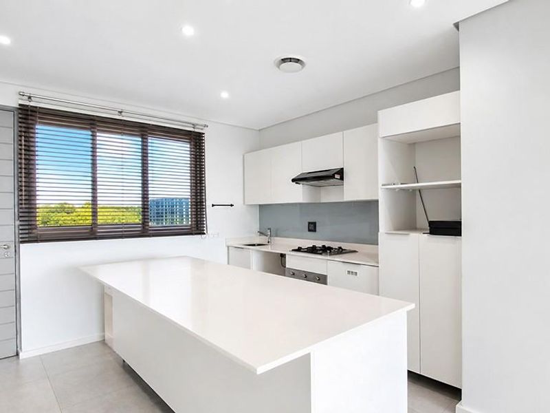 Available Immediately! UNFURNISHED 2 Bed 2 Baths Apartment to Let in Sibaya Precinct - Photo 6