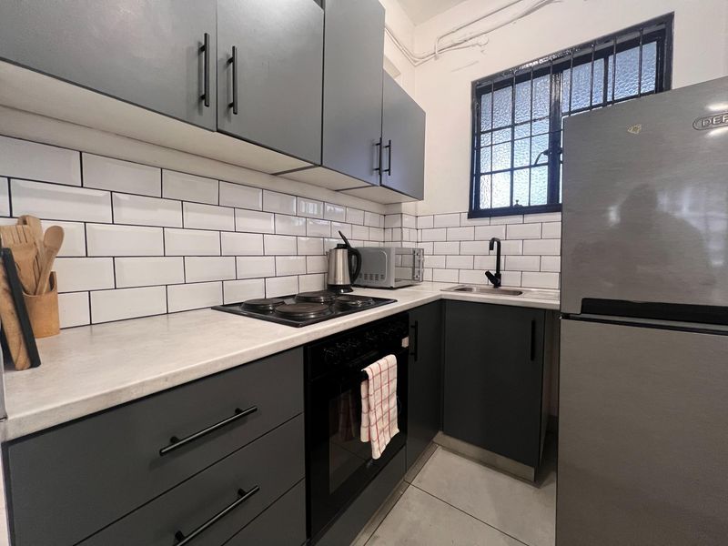 Studio Apartment To Rent in Durban Central, Durban, KwaZulu-Natal - Photo 9