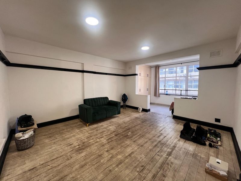 Studio Apartment To Rent in Durban Central, Durban, KwaZulu-Natal - Photo 5