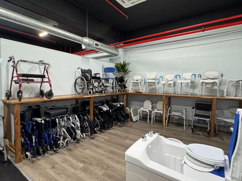 850m2 Industrial Property To Let in Paarden Eiland, Cape Town - Photo 10