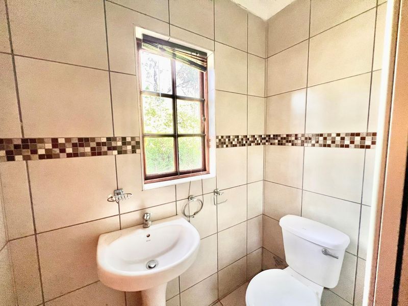 Modern and Spacious 1-Bedroom Studio Apartment to Let in Beaulieu, Midrand - Photo 4