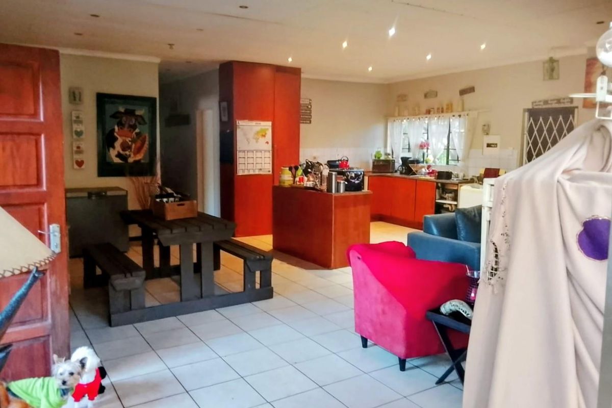 3 Bedroom house on plot to rent Derdepoort - Photo 5
