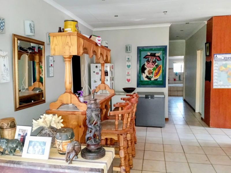 3 Bedroom house on plot to rent Derdepoort - Photo 2