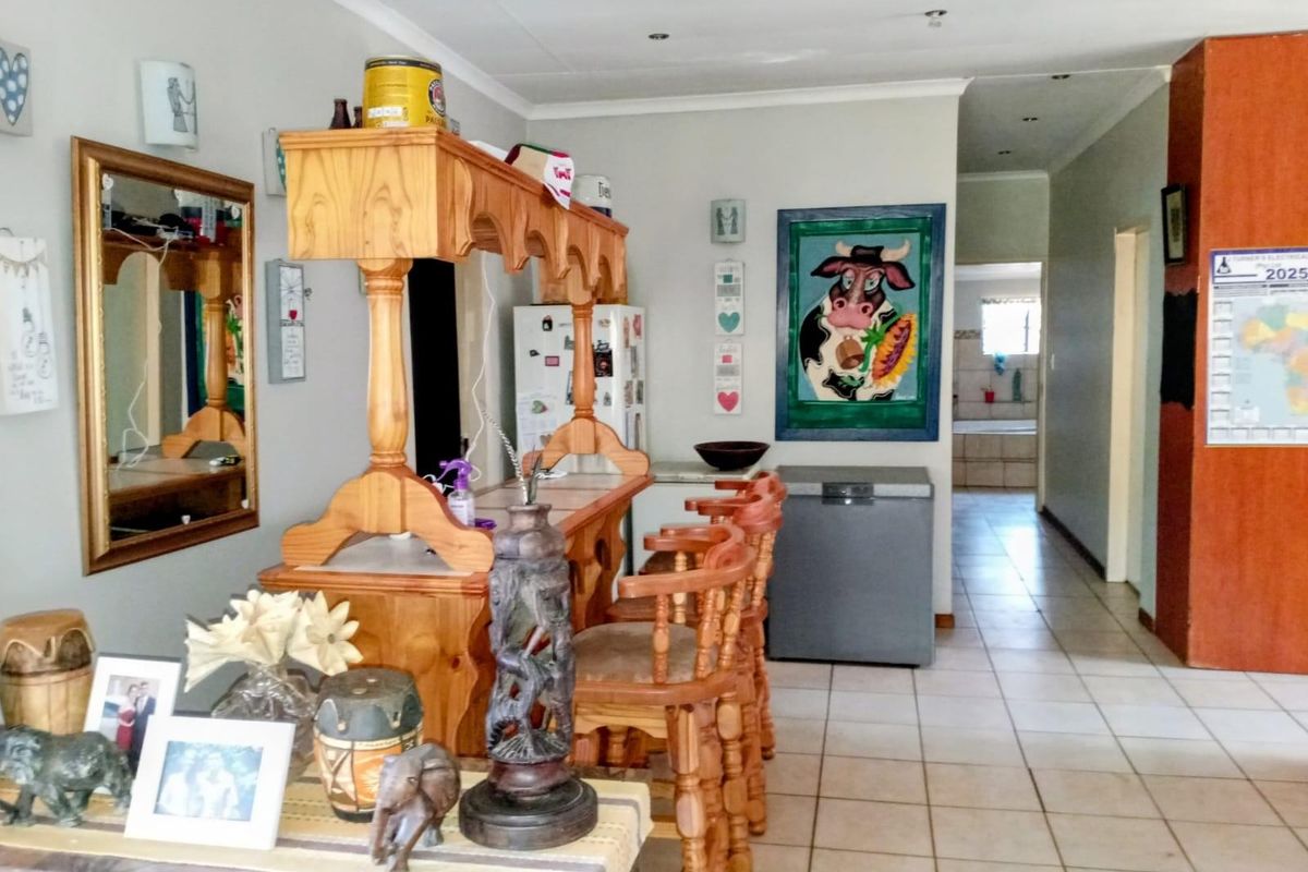 3 Bedroom house on plot to rent Derdepoort - Photo 2
