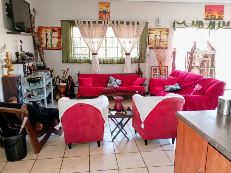 3 Bedroom house on plot to rent Derdepoort - Photo 3