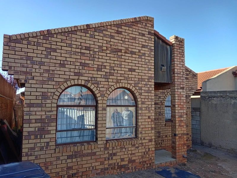 House For Sale in Protea North, Soweto - Photo 6