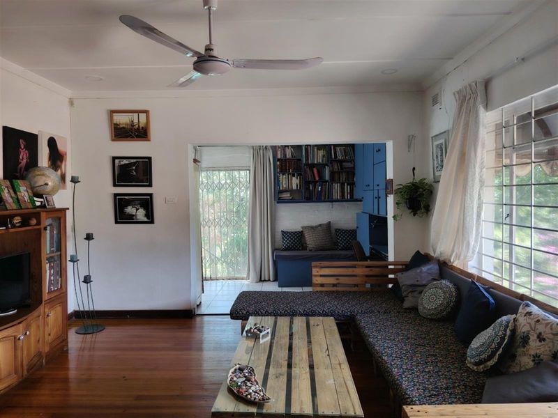 Delightful home for rent in Parkhill, Durban North - Photo 4