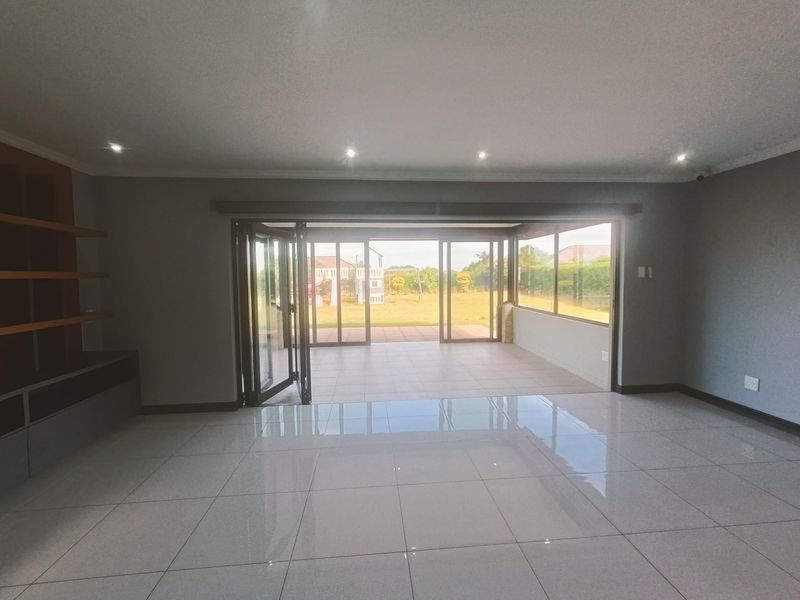 House To Rent in Acutts Estate, Hillcrest, KwaZulu Natal - Photo 10