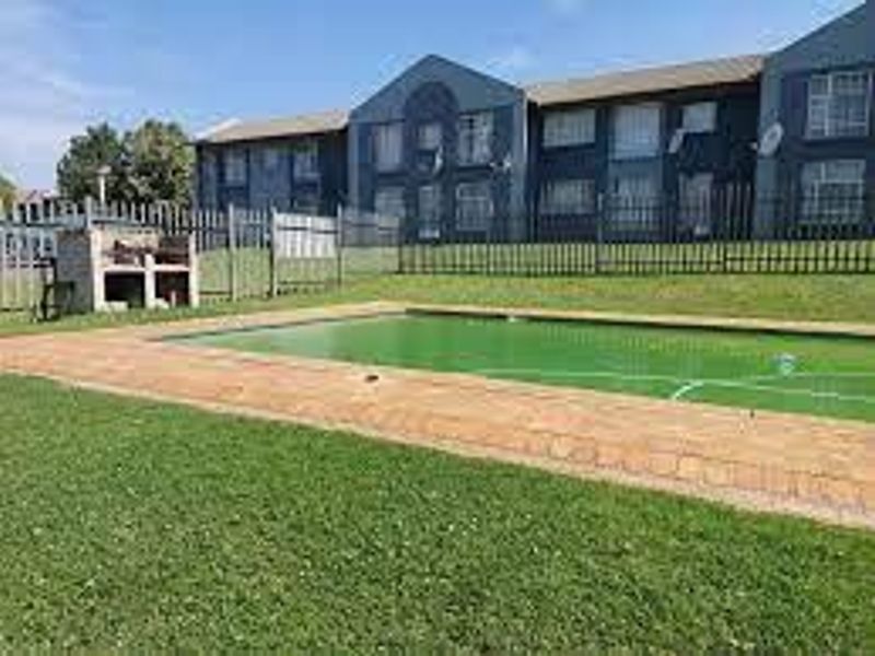 Apartment For Sale in Bramley View, Johannesburg - Photo 9