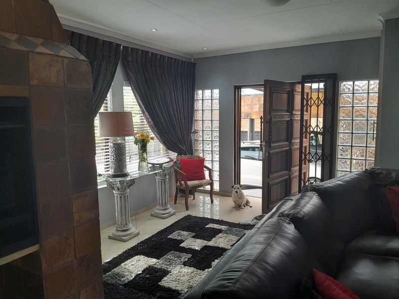 House For Sale in Evander, Secunda - Photo 5