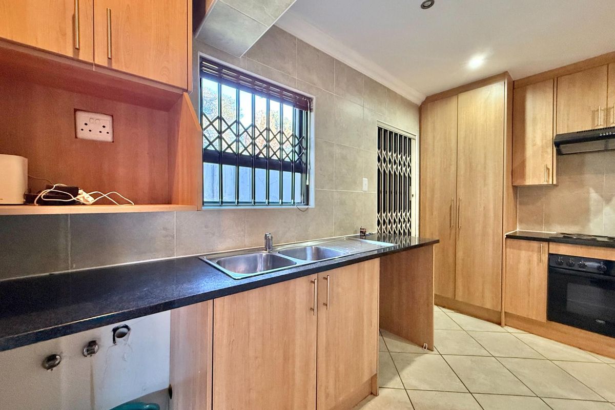 LOCK-UP AND GO SECURITY ESTATE 3 BEDROOM HOME IN RIETVALLEIRAND - Photo 3