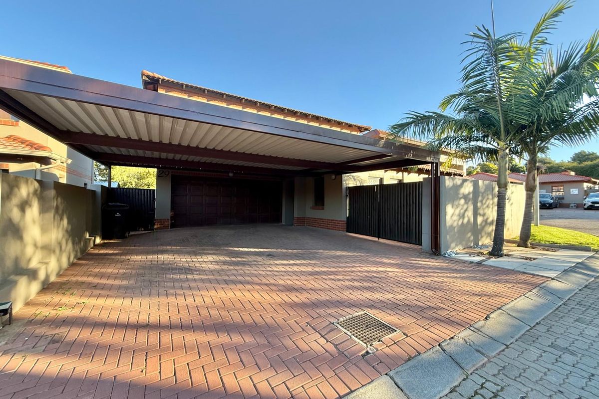 LOCK-UP AND GO SECURITY ESTATE 3 BEDROOM HOME IN RIETVALLEIRAND - Photo 2