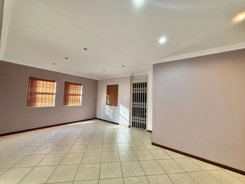 LOCK-UP AND GO SECURITY ESTATE 3 BEDROOM HOME IN RIETVALLEIRAND - Photo 6