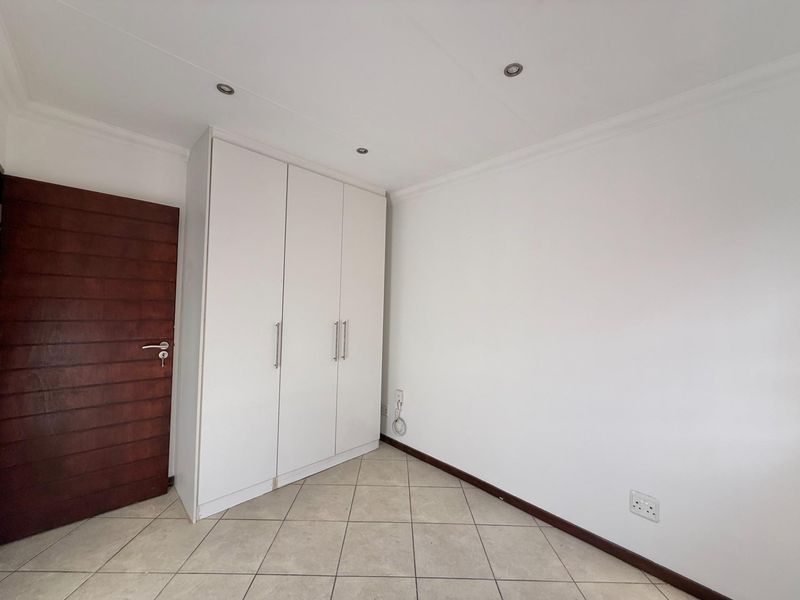 LOCK-UP AND GO SECURITY ESTATE 3 BEDROOM HOME IN RIETVALLEIRAND - Photo 7