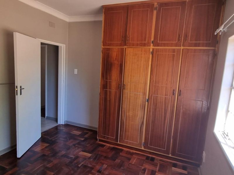 3 Bedroom 3 Bathroom House To Rent in Klisserville, Kimberley - Photo 7