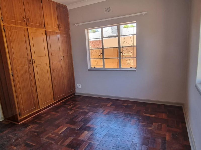 3 Bedroom 3 Bathroom House To Rent in Klisserville, Kimberley - Photo 4