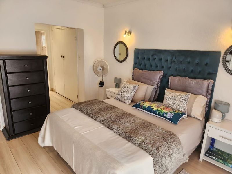 Duplex For Sale in Lyndhurst, Johannesburg - Photo 10