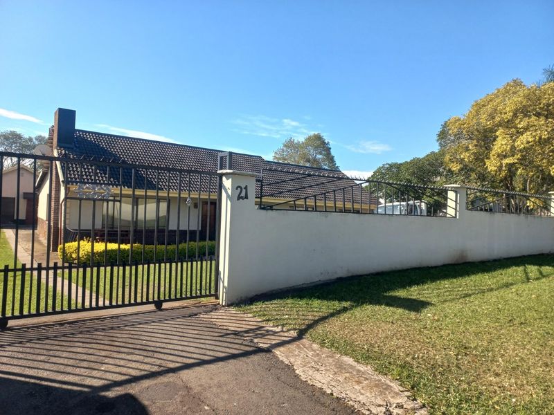 Family Home For Sale in Pelham Pietermaritzburg KwaZulu Natal - Photo 6