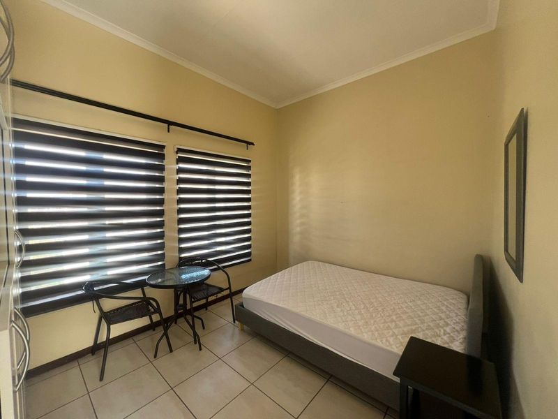 1 Bed Studio Apartment To Rent in Bryanston, Sandton - Photo 5