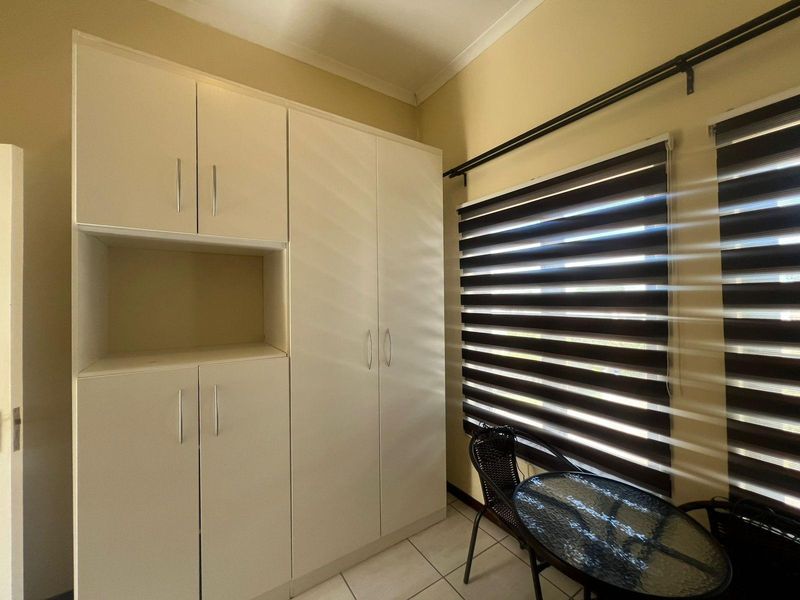 1 Bed Studio Apartment To Rent in Bryanston, Sandton - Photo 6